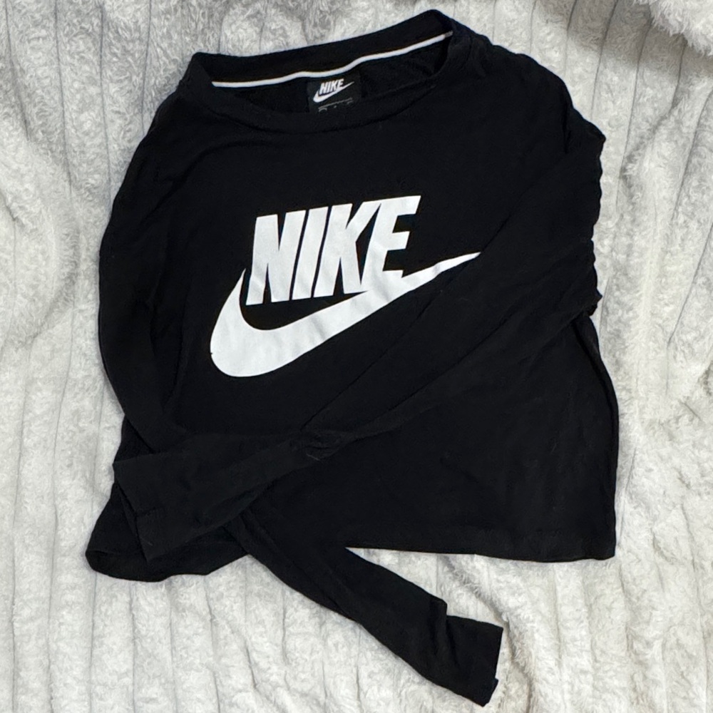 Nike Black and White Logo Long Sleeve Top